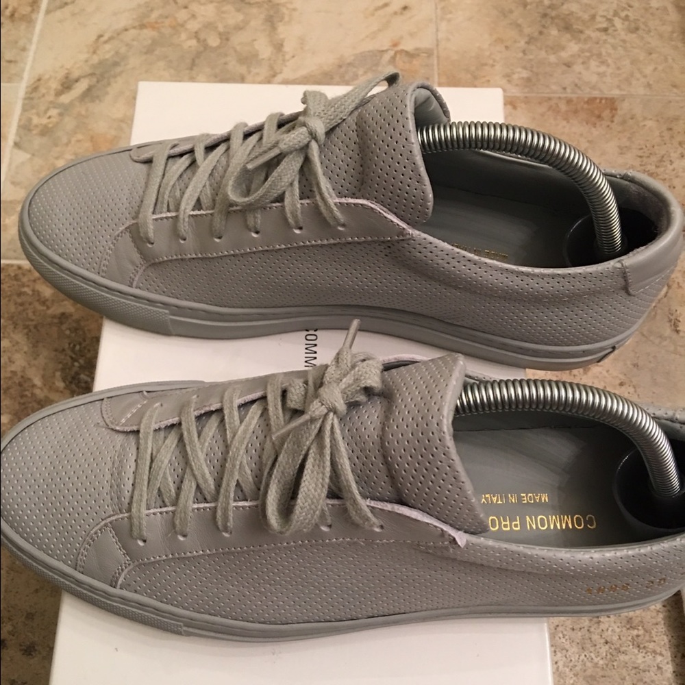 Common projects Achilles low perf. leather size 39